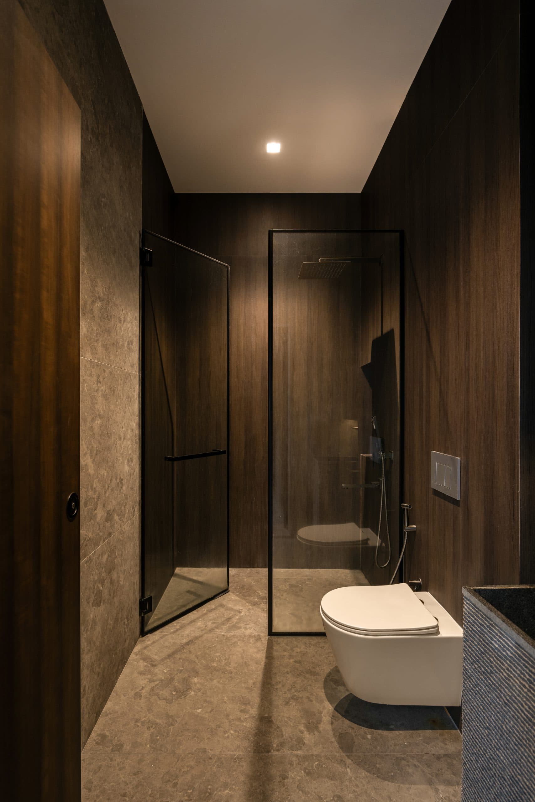 The Geometria, 浴室，图 1