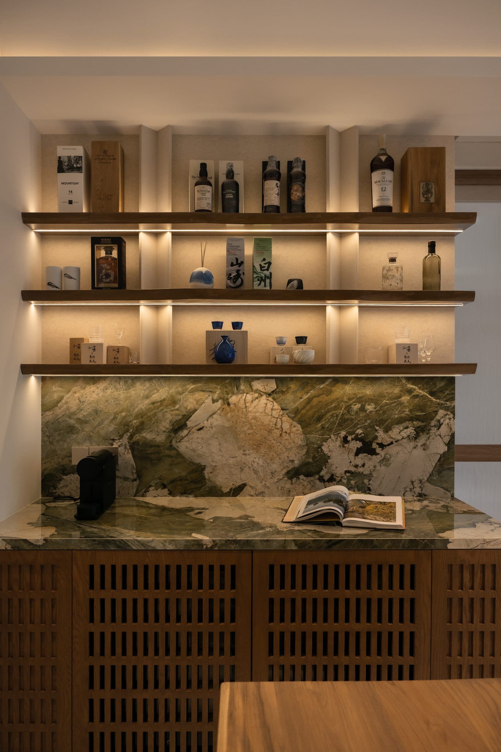 Jade-Oak, ruang makan, foto 3